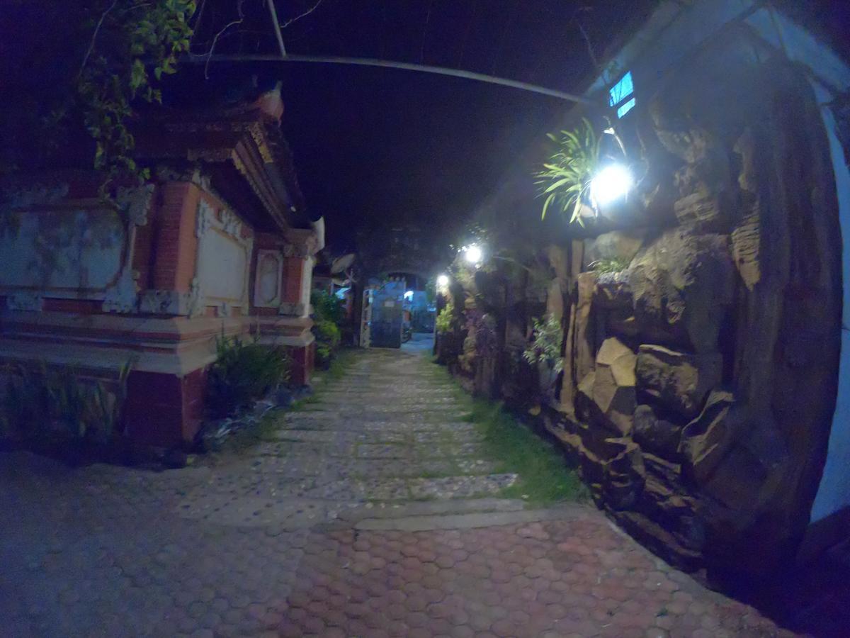 Ray Homestay Batununggul Zewnętrze zdjęcie